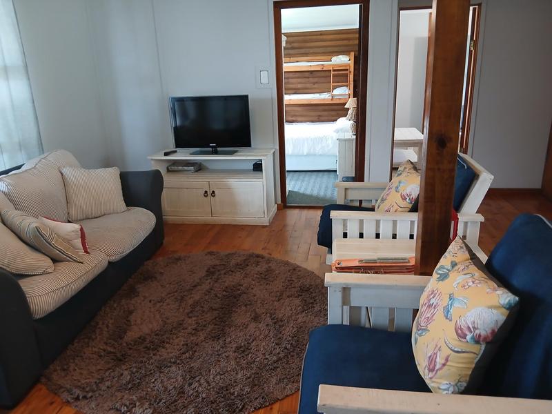 6 Bedroom Property for Sale in Reebok Western Cape